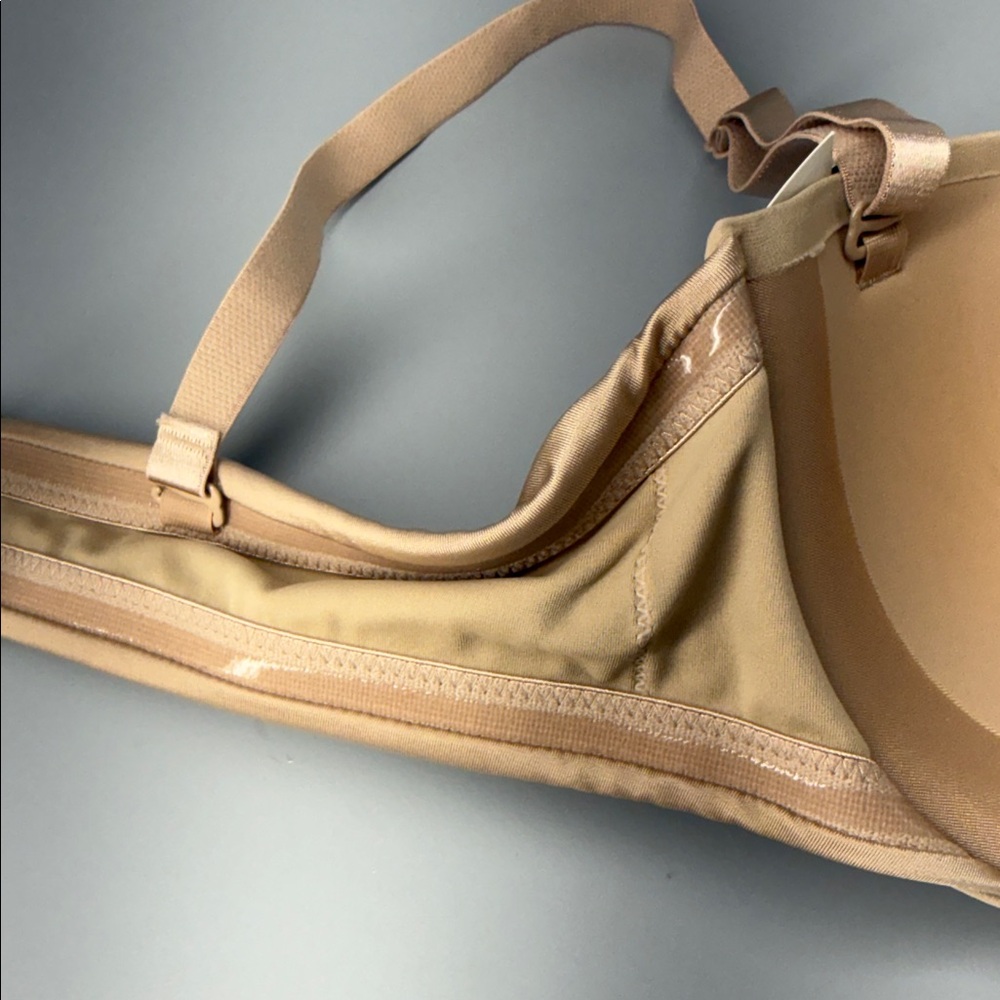 Warner's Womens Cushioned Underwire Lightly Lined Convertible Strapless Bra 36B - Picture 8 of 10